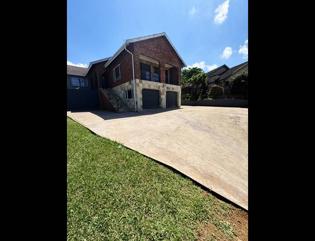 3 BEDROOM FREESTANDING FOR SALE IN LOTUSVILLE